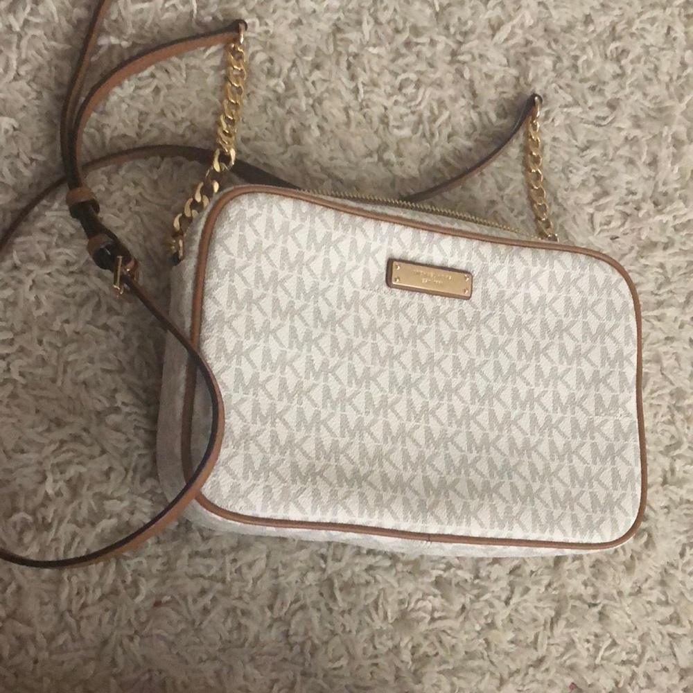 Michael kors purse